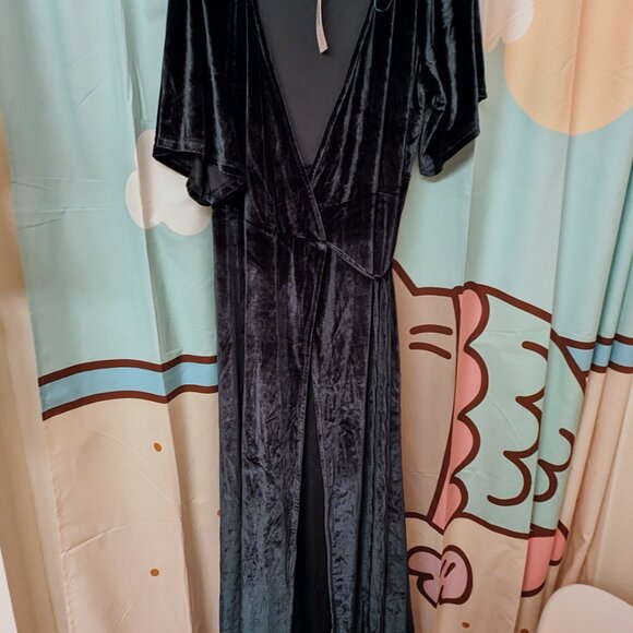Baltic Born Meghan Velvet Wrap Maxi Dress, Emerald - XXXL, NWT - Picture 7 of 7